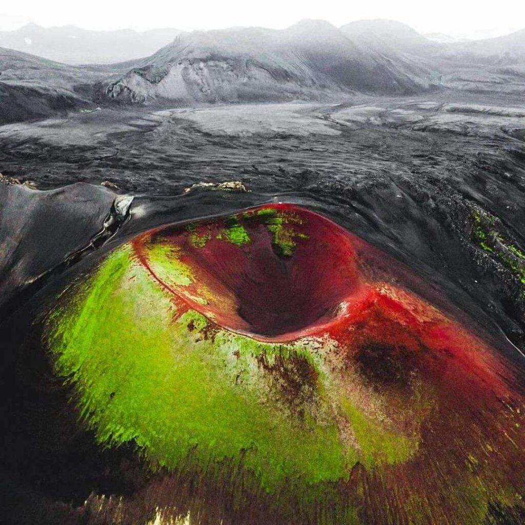 Apple Crater iceland