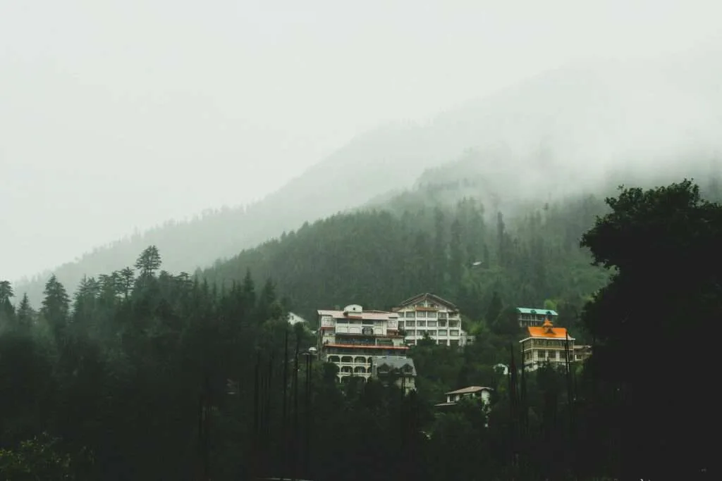 Accommodation-and-hotels-in-manali Accommodation-and-hotels-in-manali